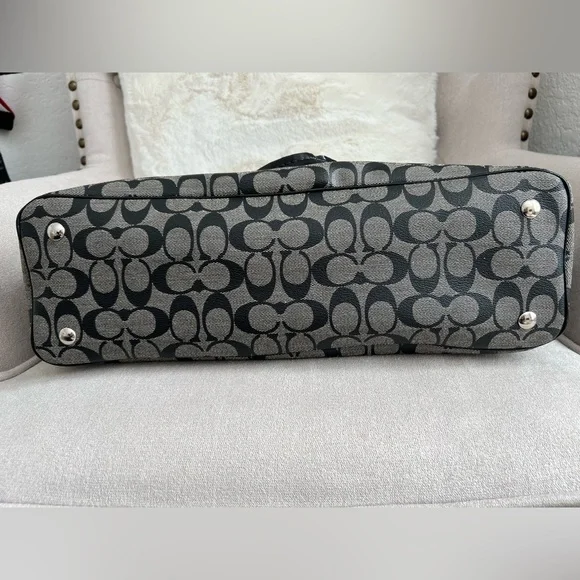 PRE-OWNED Coach Diaper Bag Tote Grey/Black Large - Picture 7 of 13